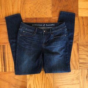 Articles of Society Dark Wash High Rise Jeans, 28